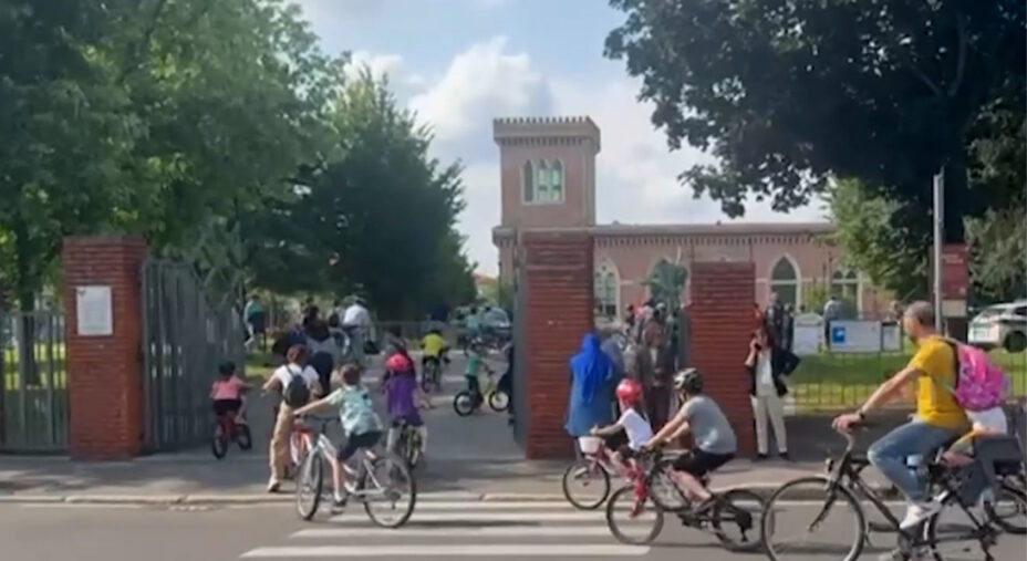 La città si è mostra favorevole all'iniziativa comunale, ma chiede anche nuovi investimenti sulle piste ciclabili