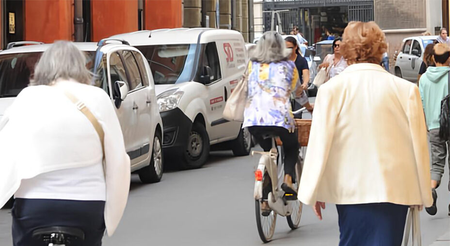 Ciclisti e pedoni vengono considerati utenti vulnerabili, La legge si basa sulla "gerarchia di responsabilità"