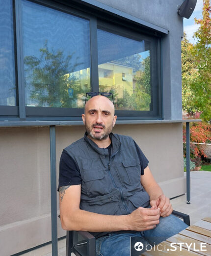 Andrea Armani gestisce la Locanda del Corridore con i valori ereditati da papà Luciano