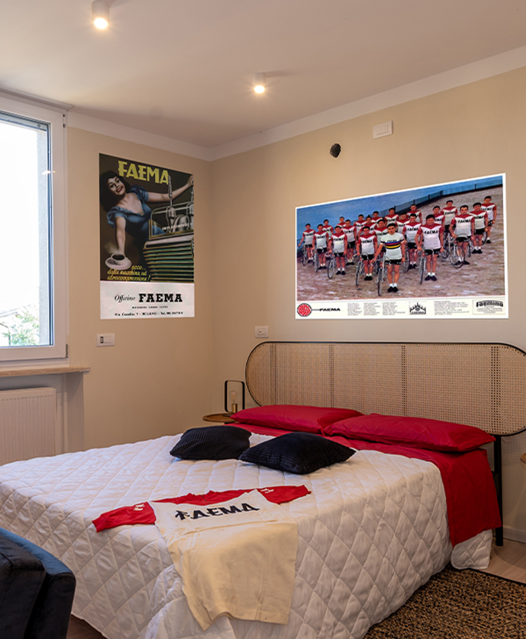 Quattro camere da letto, ognuna con bagno. Questa è la versione Faema