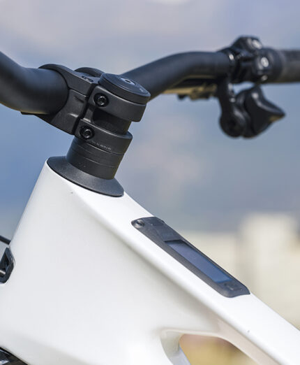 Canyon Spectral:On, versione rinnovata con il motore Avinox