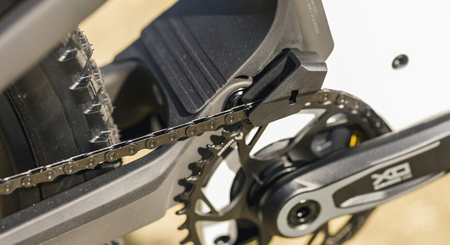 Canyon Spectral:On, versione rinnovata con il motore Avinox