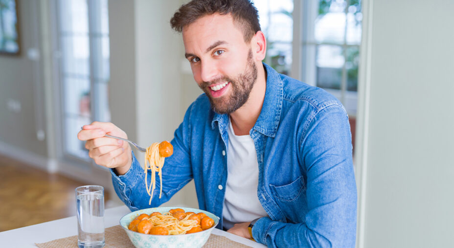 Un piatto di pasta prima di un allenamento può fornire il giusto contenuto di carboidrati. Aggiungere altro può far salire la glicemia (depositphotos.com)