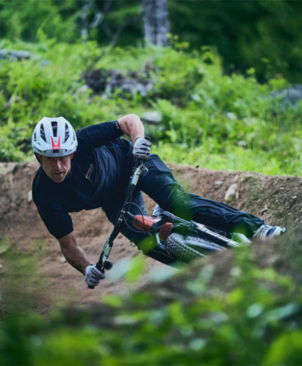 Il 5Fifty Spherical è pensato per il downhill e il la mtb enduro