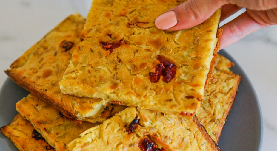 La farinata di ceci a merenda consente di introdurre i legumi nell'alimentazione dei ragazzi (foto Basilico Secco)