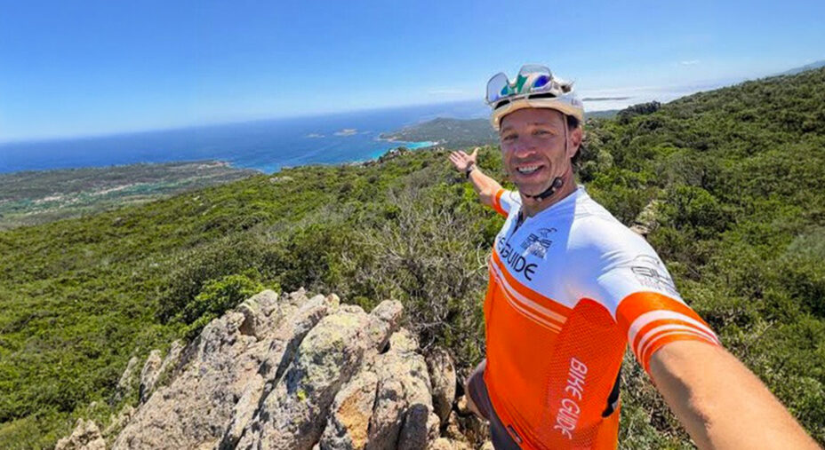 Gravel in Sardegna, un po' d'Italia c'è. Andrea Tonti è stato pro' dal 1999 al 2010 (foto Bike Division)